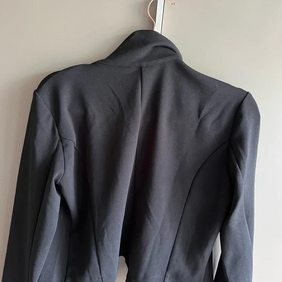 Cropped blazer - Picture 4 of 6